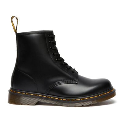 A24---dr martens---118220061460 SMOTHBLACK.JPG