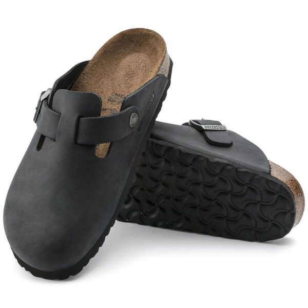 A24---birkenstock---059463BOSTONBLACK_2_P.JPG